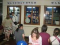 vitrine_sa_eksponatima.JPG
